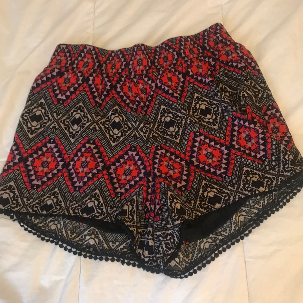 boutique flowy shorts, worn once!